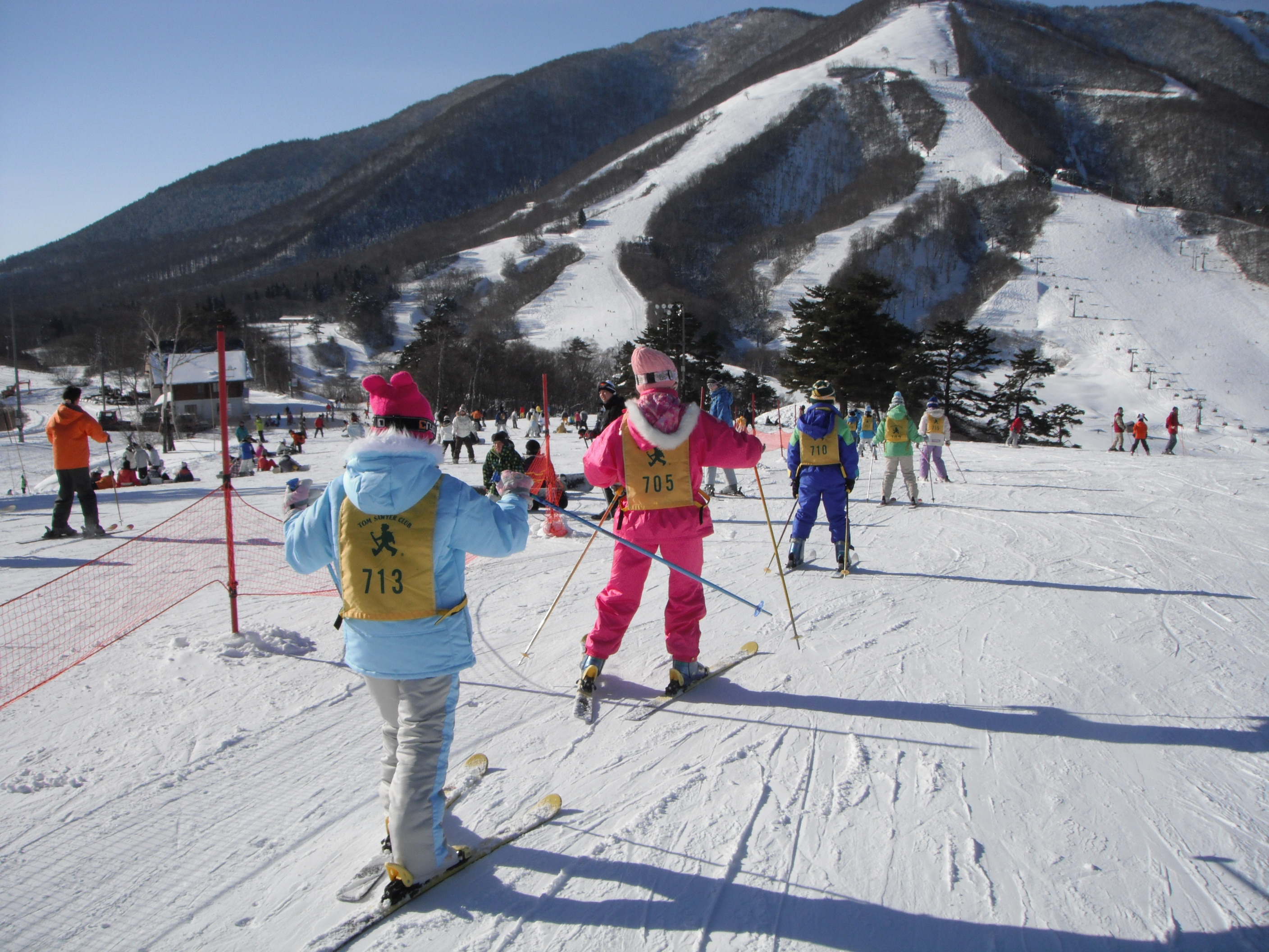 少しずつ雪が積もってます